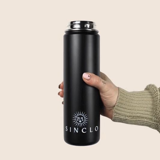The Stevie 675ml Water Bottle (Black)